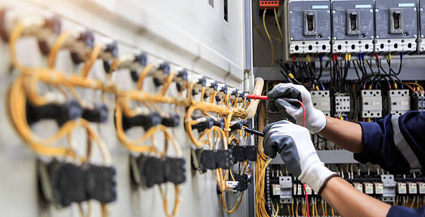Professional Electrician technician working in Brook Highland, AL